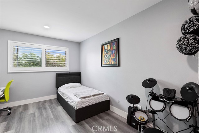 Detail Gallery Image 17 of 25 For 2215 E Avalon, Santa Ana,  CA 92705 - 3 Beds | 2 Baths