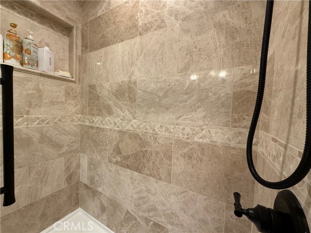 8686 Capelin Road, Phelan CA: https://media.crmls.org/medias/26de743f-8935-45a9-8520-6cd2c975e839.jpg