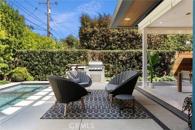 Detail Gallery Image 33 of 41 For 8835 Rosewood Ave, West Hollywood,  CA 90048 - 3 Beds | 4 Baths