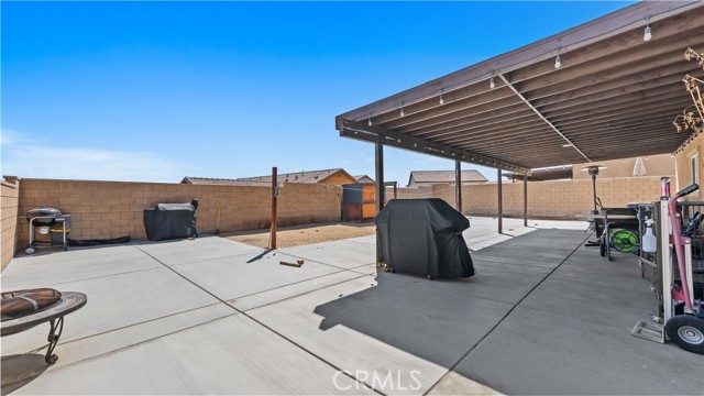Detail Gallery Image 17 of 18 For 15979 Shawnee, Victorville,  CA 92394 - 4 Beds | 2/1 Baths