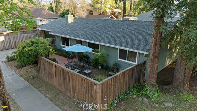 Detail Gallery Image 10 of 57 For 1608 Broadway, Chico,  CA 95928 - 3 Beds | 2 Baths