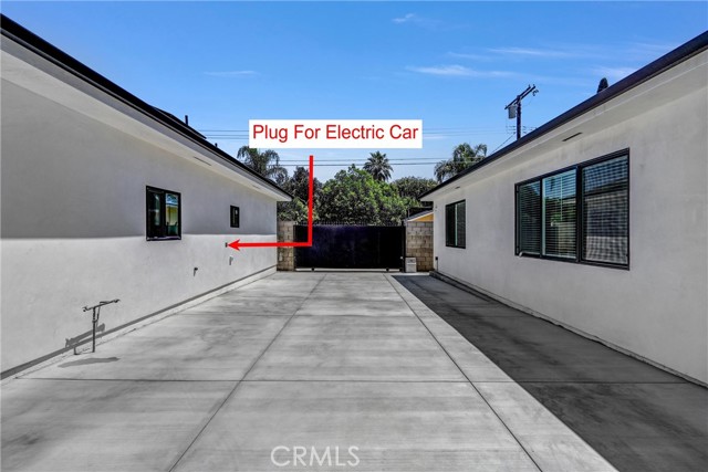 Detail Gallery Image 17 of 21 For 9998 1/2 Louise Ave, Northridge,  CA 91325 - 2 Beds | 2 Baths