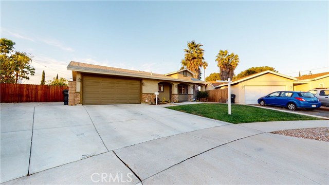 1033 Silent Circle, Corona, CA 92878