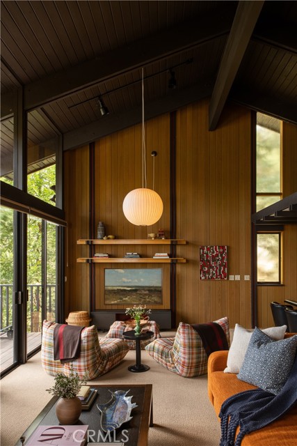 Detail Gallery Image 5 of 31 For 287 Grizzly Rd, Lake Arrowhead,  CA 92352 - 3 Beds | 2/1 Baths