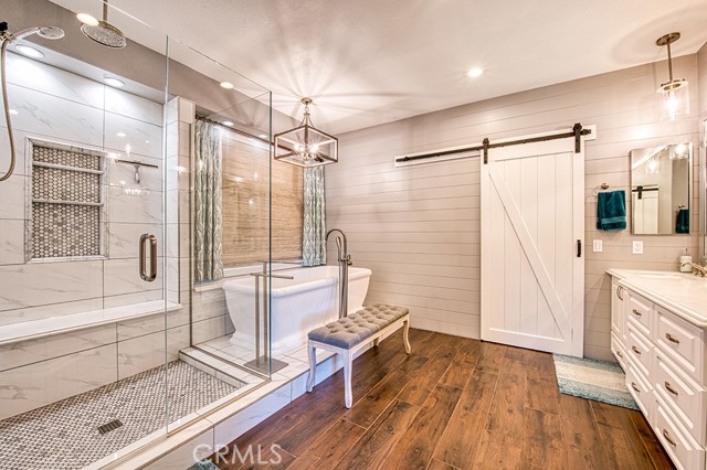 5 Kennedy Court, Coto de Caza CA: https://media.crmls.org/medias/26e0c505-cfc4-41bf-a250-14cdc4f10f18.jpg