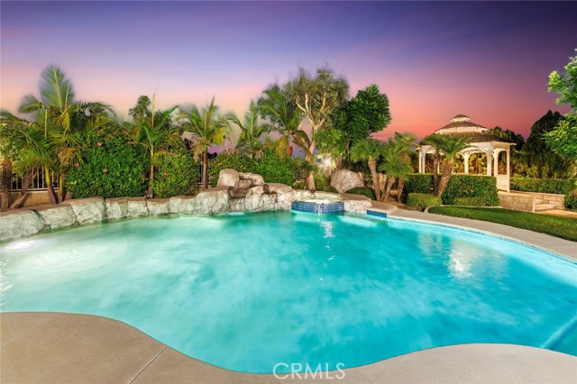 Detail Gallery Image 9 of 74 For 2828 Water Course Dr, Diamond Bar,  CA 91765 - 6 Beds | 6/2 Baths