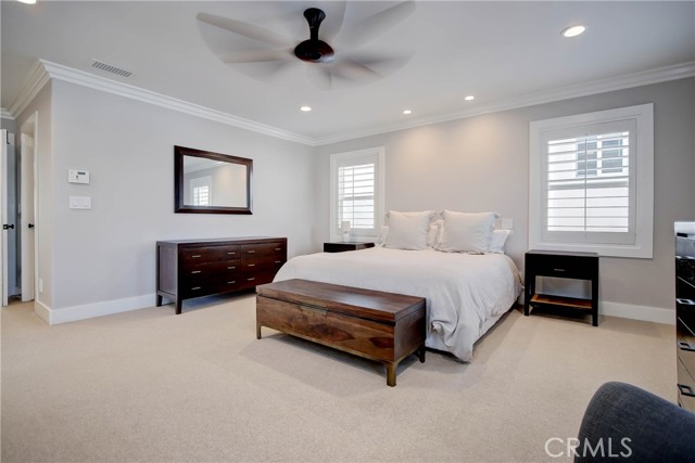 763 29th Street, Manhattan Beach, California 90266, 5 Bedrooms Bedrooms, ,5 BathroomsBathrooms,Residential,Sold,29th,SB22085465