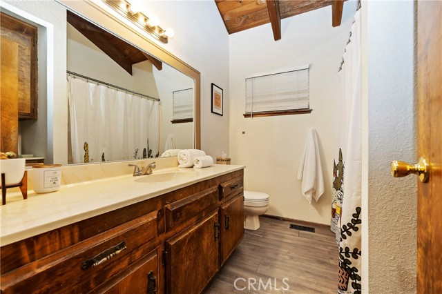 Detail Gallery Image 13 of 36 For 23746 Crest Forest, Crestline,  CA 92325 - 3 Beds | 2 Baths