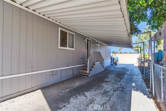 Detail Gallery Image 10 of 20 For 3825 Crestmore #480,  Jurupa Valley,  CA 92509 - 3 Beds | 2 Baths
