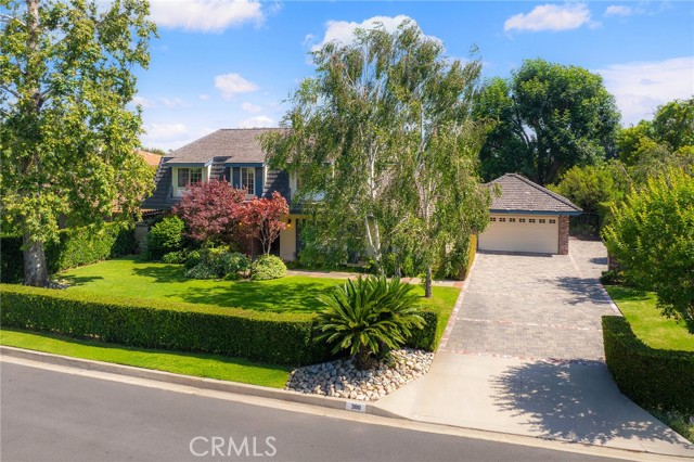 300 W Wistaria Avenue, Arcadia CA: https://media.crmls.org/medias/26e32d9f-a941-4357-af19-6d4304c09870.jpg