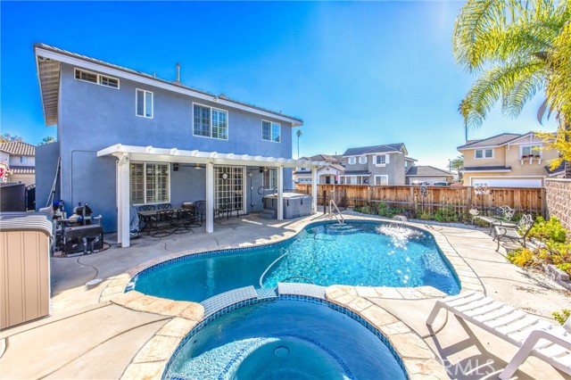 Detail Gallery Image 6 of 28 For 2821 Parksquare, Pomona,  CA 91767 - 4 Beds | 2/1 Baths