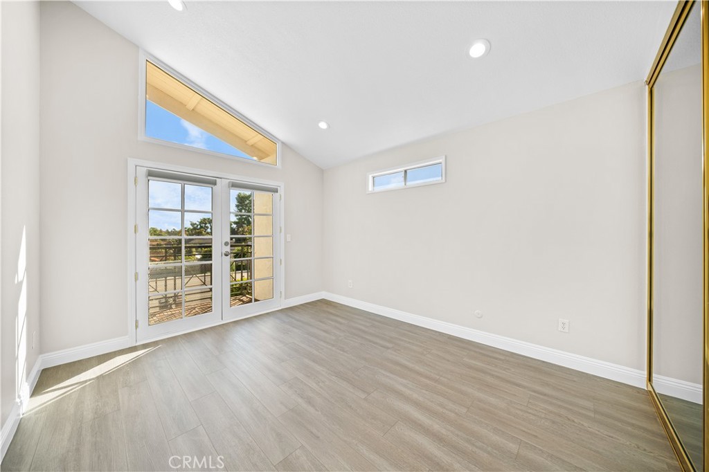 MLS #WS25246794 image #31