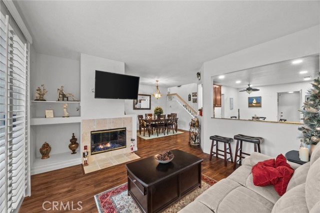 Detail Gallery Image 8 of 46 For 2261 Indigo Hills Dr #3,  Corona,  CA 92879 - 3 Beds | 2/1 Baths