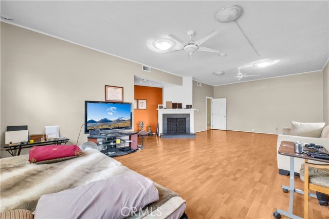 Detail Gallery Image 7 of 58 For 412 N San Gabriel, Azusa,  CA 91702 - – Beds | – Baths