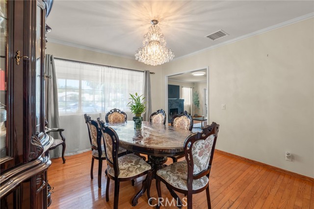 Detail Gallery Image 11 of 35 For 1263 Bresee Ave, Pasadena,  CA 91104 - 3 Beds | 2 Baths