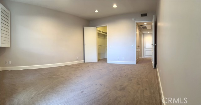 1025 North Kings, 317 photo 10