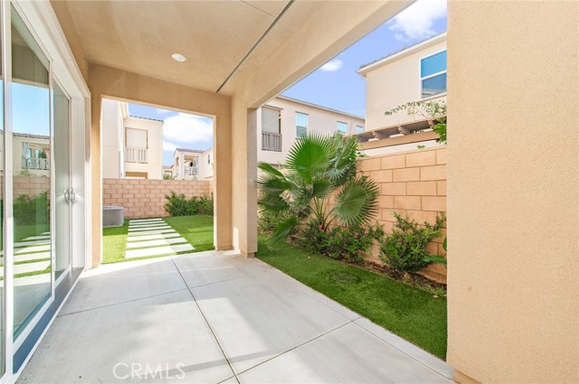 Detail Gallery Image 17 of 38 For 631 Cardona, Lake Forest,  CA 92630 - 5 Beds | 4 Baths