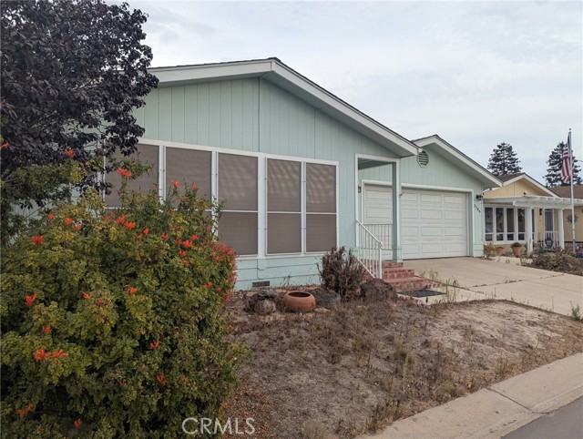 Detail Gallery Image 1 of 20 For 3386 Greenacre Dr, Santa Maria,  CA 93455 - 2 Beds | 2 Baths