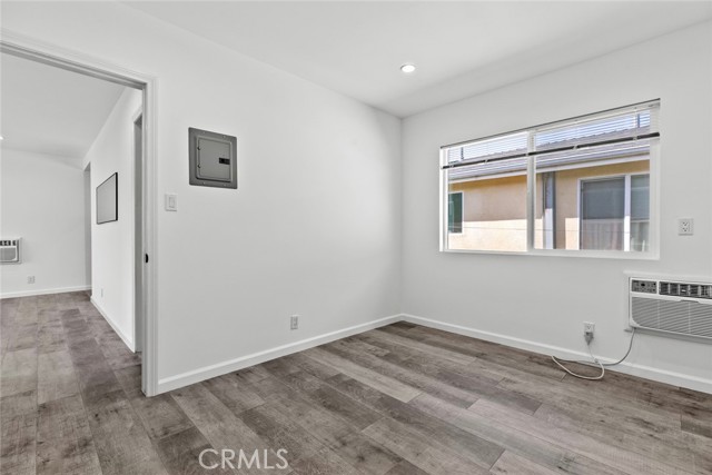 142 S Savannah Street, Los Angeles CA: https://media.crmls.org/medias/26e6fa34-7f5b-48b1-8c69-baa20aa19fd5.jpg