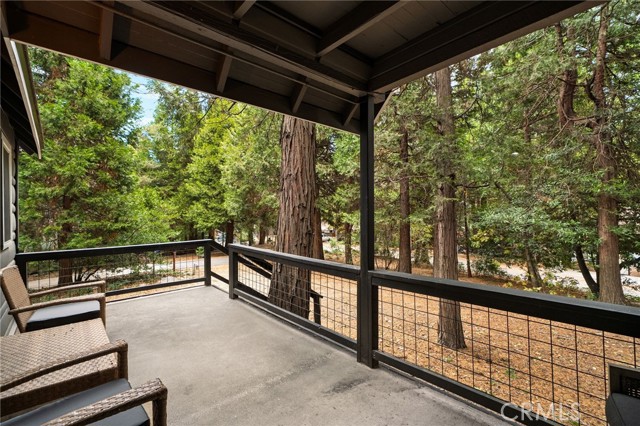 782 W Village, Crestline, CA 92325
