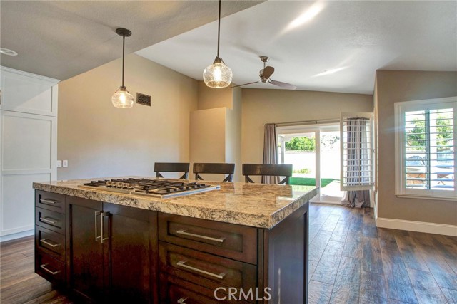 2963 Falconberg Drive, La Verne CA: https://media.crmls.org/medias/26e7e1e6-cd12-4172-a72a-d5cd7a57a760.jpg