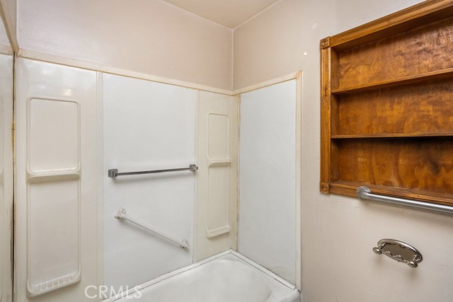 Detail Gallery Image 32 of 41 For 1504 S California Ave, Compton,  CA 90221 - 3 Beds | 2 Baths