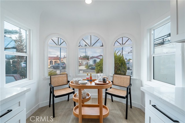 1818 W 79th Street, Los Angeles CA: https://media.crmls.org/medias/26e8bc13-9bdf-4108-8f29-36f738efdfcb.jpg