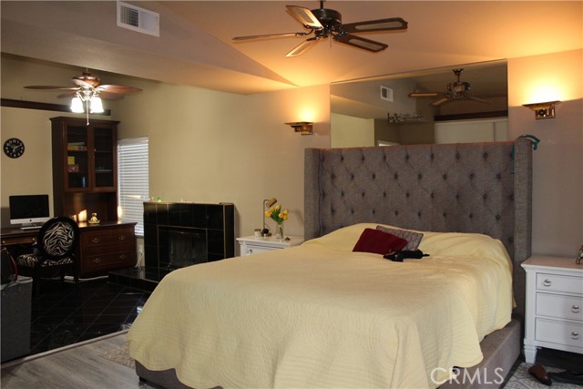 Detail Gallery Image 30 of 44 For 39335 Rockcliff Ct, Palmdale,  CA 93551 - 3 Beds | 2 Baths