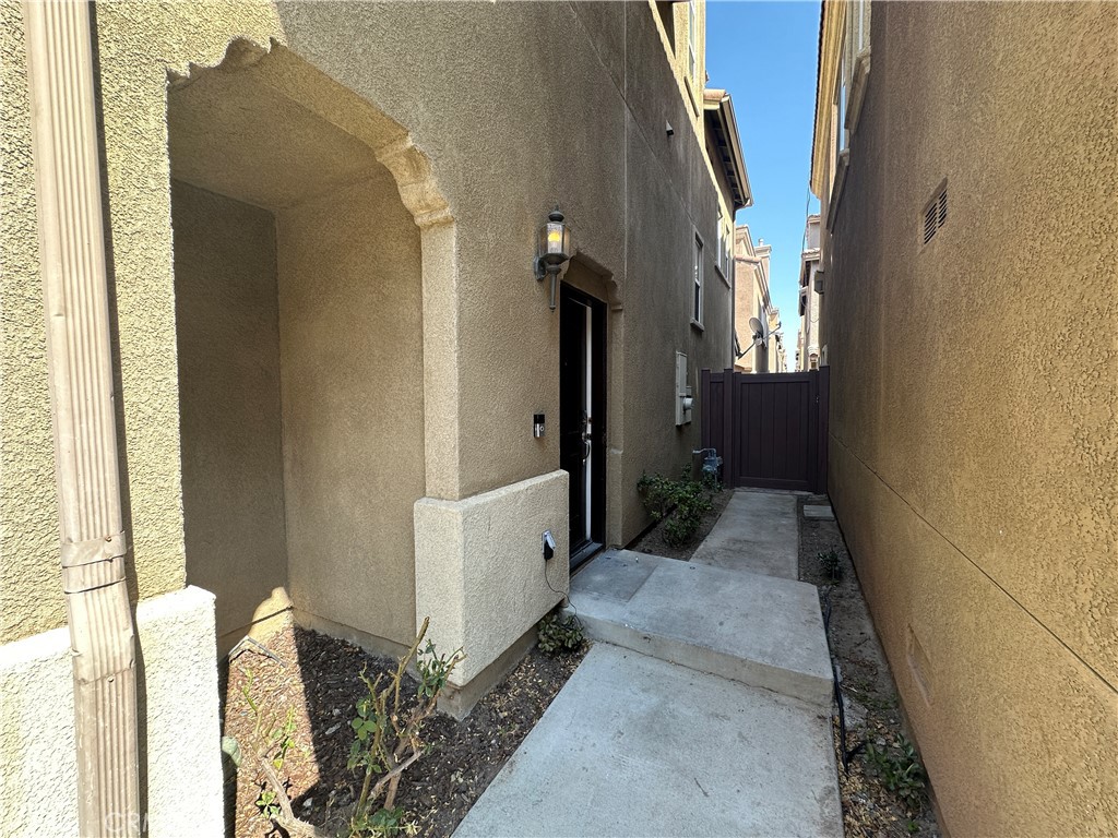 26Ea30F8 1979 4660 A914 D410E31B97B8 14416 Cobblestone Lane, Gardena, Ca 90247 &Lt;Span Style='Backgroundcolor:transparent;Padding:0Px;'&Gt; &Lt;Small&Gt; &Lt;I&Gt; &Lt;/I&Gt; &Lt;/Small&Gt;&Lt;/Span&Gt;