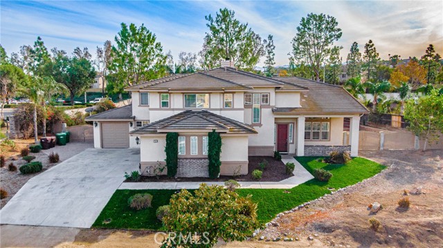 Image 2 for 934 Thoroughbred Ln, Norco, CA 92860