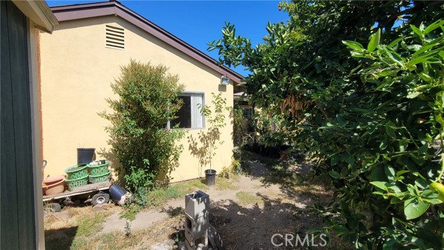 1100 E 215th Place, Carson CA: https://media.crmls.org/medias/26eb6d23-a771-4c5d-99d6-1d0a598c7284.jpg