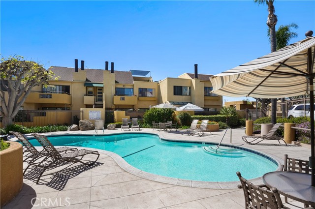25712 Le Parc, Lake Forest CA: https://media.crmls.org/medias/26eb8190-dbfa-494f-8378-0643498814f5.jpg