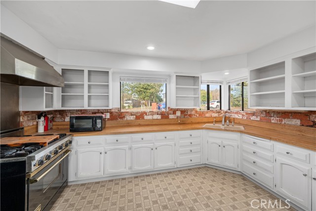 Detail Gallery Image 19 of 74 For 1561 Cielo Ln, Nipomo,  CA 93444 - 4 Beds | 2/1 Baths