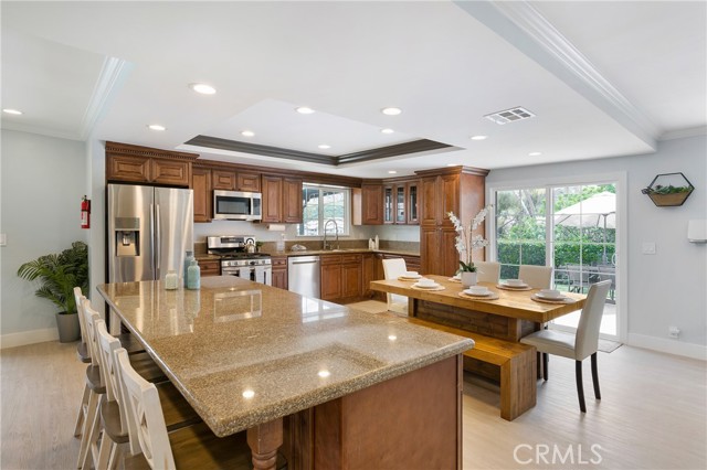 Detail Gallery Image 5 of 47 For 23971 Stillwater Ln, Laguna Niguel,  CA 92677 - 4 Beds | 4 Baths