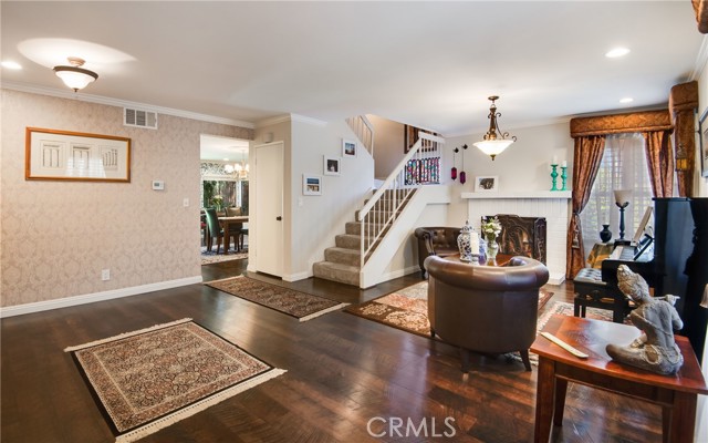 Detail Gallery Image 4 of 32 For 2261 Stonewood Ct, San Pedro,  CA 90732 - 2 Beds | 3 Baths