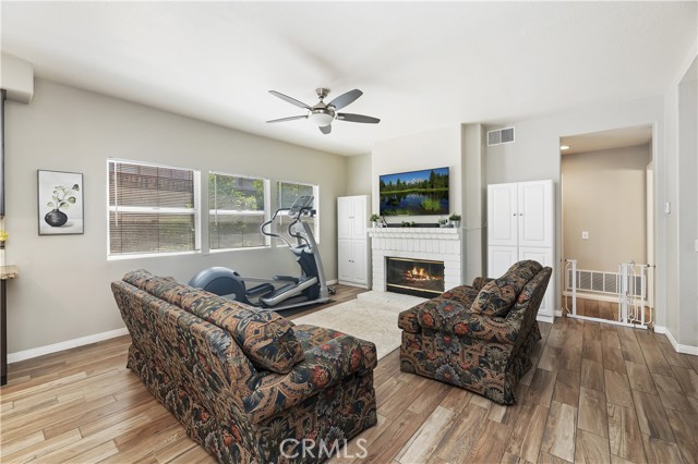 2162 Wild Canyon Drive, Colton CA: https://media.crmls.org/medias/26ee6478-6b01-40a3-acf8-943766eb2b1b.jpg