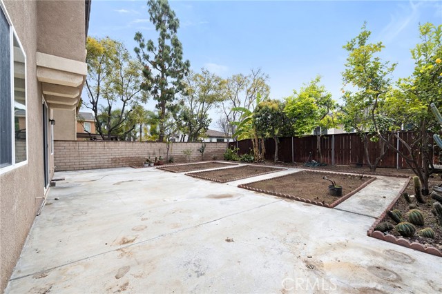 Detail Gallery Image 34 of 37 For 130 Crabapple Dr, Pomona,  CA 91767 - 4 Beds | 2/1 Baths