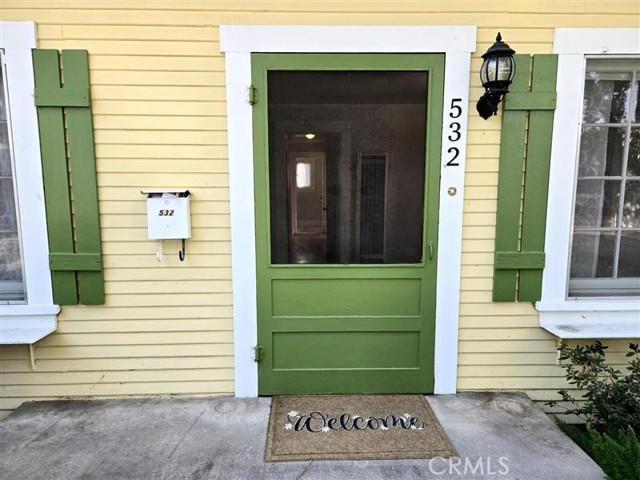 Detail Gallery Image 2 of 21 For 532 E E St, Ontario,  CA 91764 - 2 Beds | 1 Baths