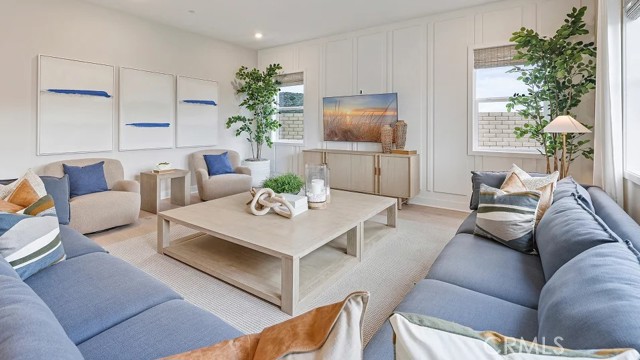 Detail Gallery Image 11 of 42 For 24325 Camino Oceano, Valencia,  CA 91354 - 5 Beds | 5/1 Baths