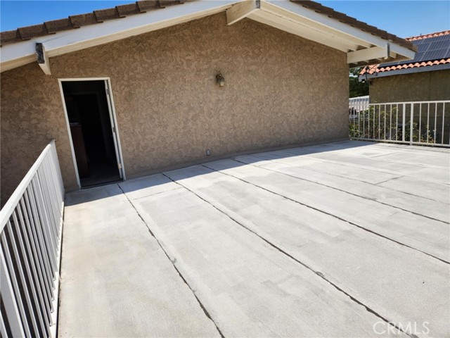 450 Fairway Drive, Palmdale CA: https://media.crmls.org/medias/26f203d2-03c8-4cb9-a769-444ee6538180.jpg