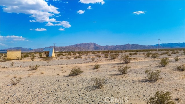 Detail Gallery Image 15 of 34 For 111 Ca-62, Twentynine Palms,  CA 92277 - – Beds | – Baths