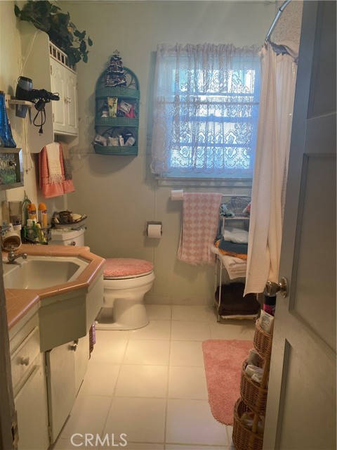 600 Gertruda Avenue, Redondo Beach, California 90277, 2 Bedrooms Bedrooms, ,1 BathroomBathrooms,Residential,Sold,Gertruda,CV21228941