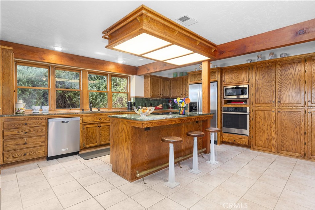 2015 Alturas Road