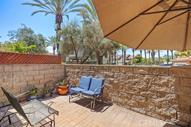 Detail Gallery Image 11 of 21 For 180 Matisse Cir, Aliso Viejo,  CA 92656 - 4 Beds | 2/1 Baths