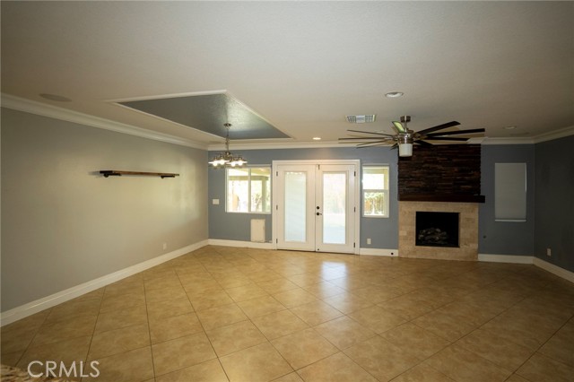 Detail Gallery Image 3 of 18 For 828 W Cypress Ave, Redlands,  CA 92373 - 3 Beds | 2 Baths