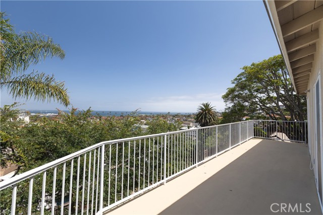 Detail Gallery Image 2 of 10 For 2930 S Peck Ave, San Pedro,  CA 90731 - 2 Beds | 1 Baths