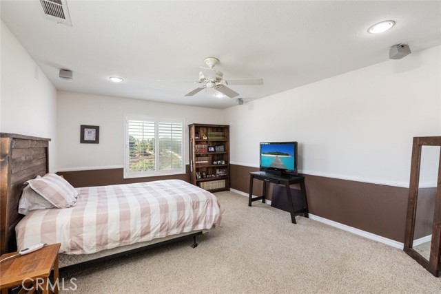 Image 31 of 70 For 41559 Floyd Court
