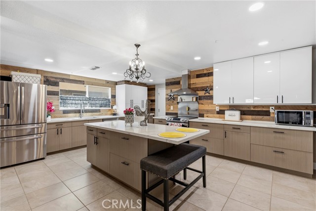 Front Image Thumbnail for CRMC26113275