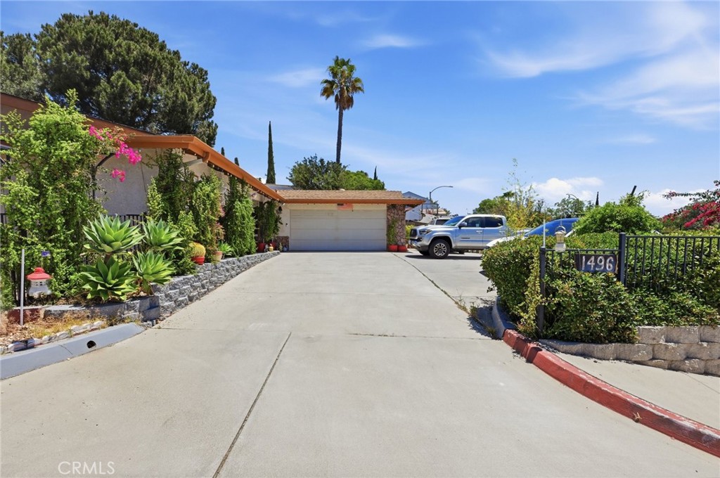 1496 El Norte Parkway - photo 4
