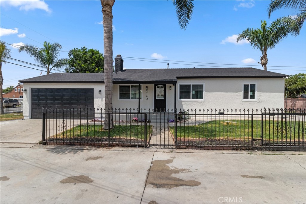 2143 E 126th Street
